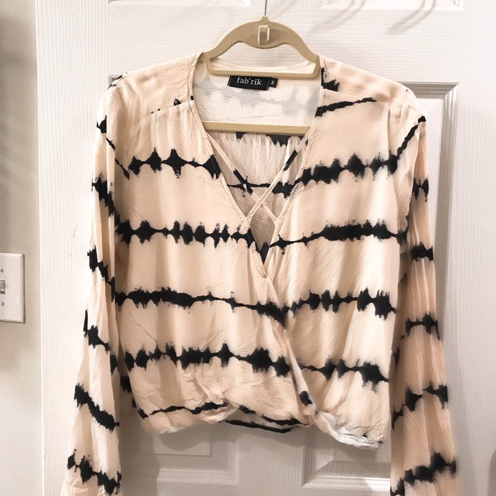Long Sleeve Cross Detail Top